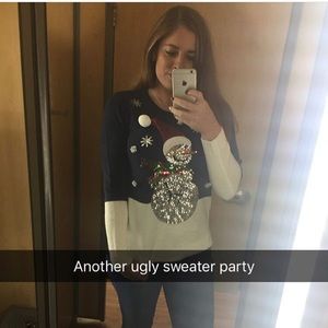 Cute ugly sweater! Will ship same day 😜